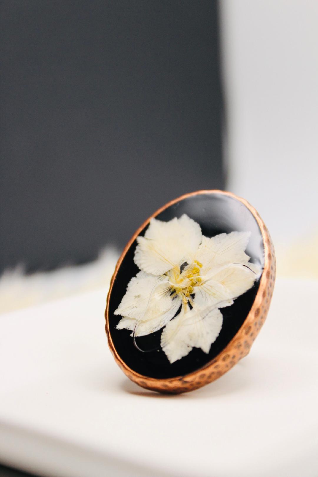 Victoria Ring